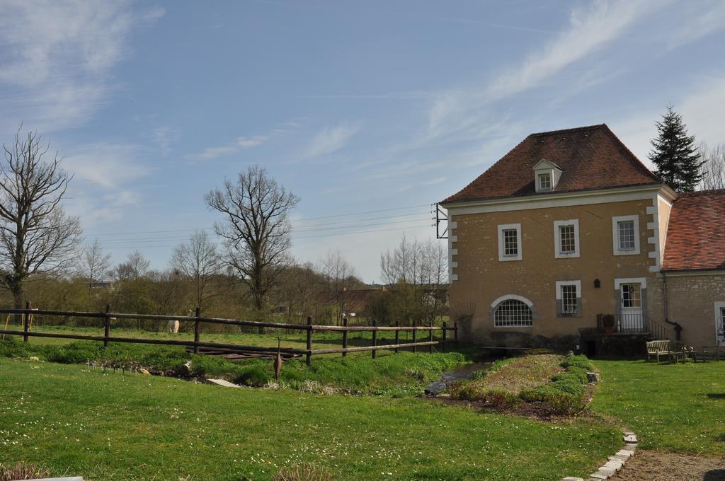 Bed and Breakfast Moulin De Morance Ecommoy Экстерьер фото